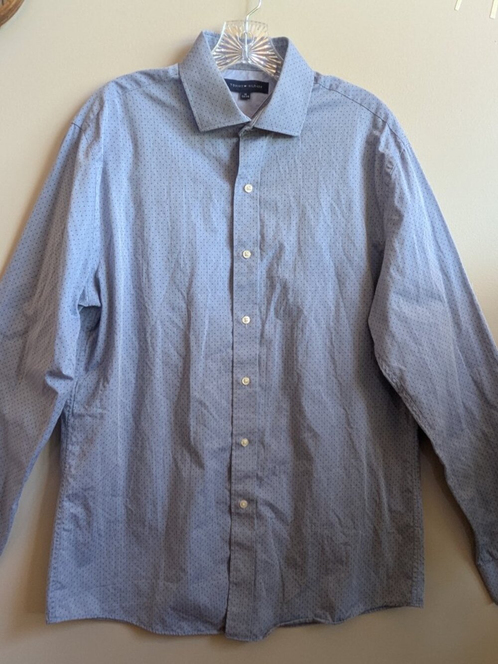 tommy Hilfiger shirt blue dots button down ling sleeve men sz 16 (34-35) #862
